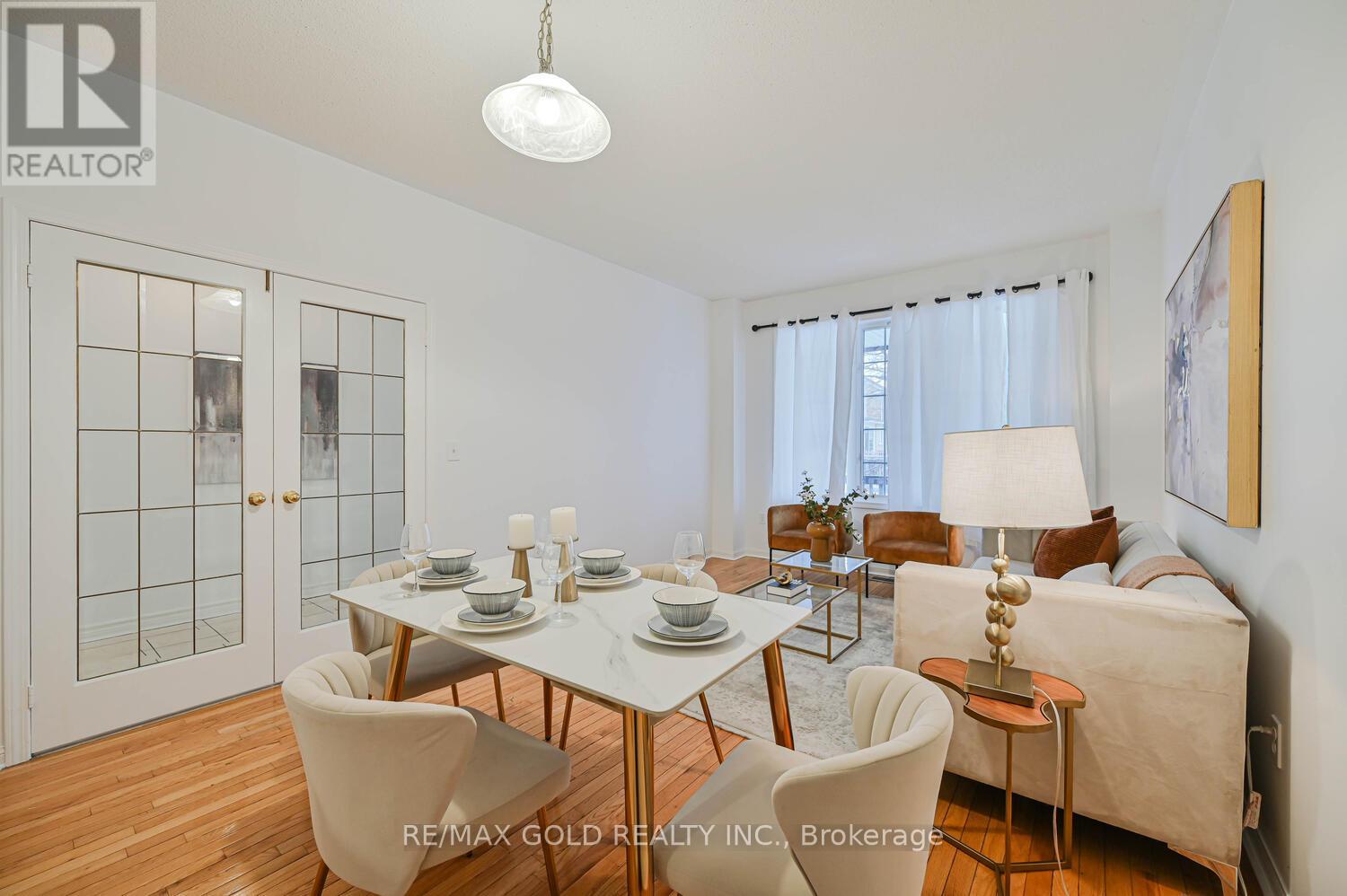 6 Verona Drive, Brampton, Ontario  L6P 1L2 - Photo 3 - W12610440