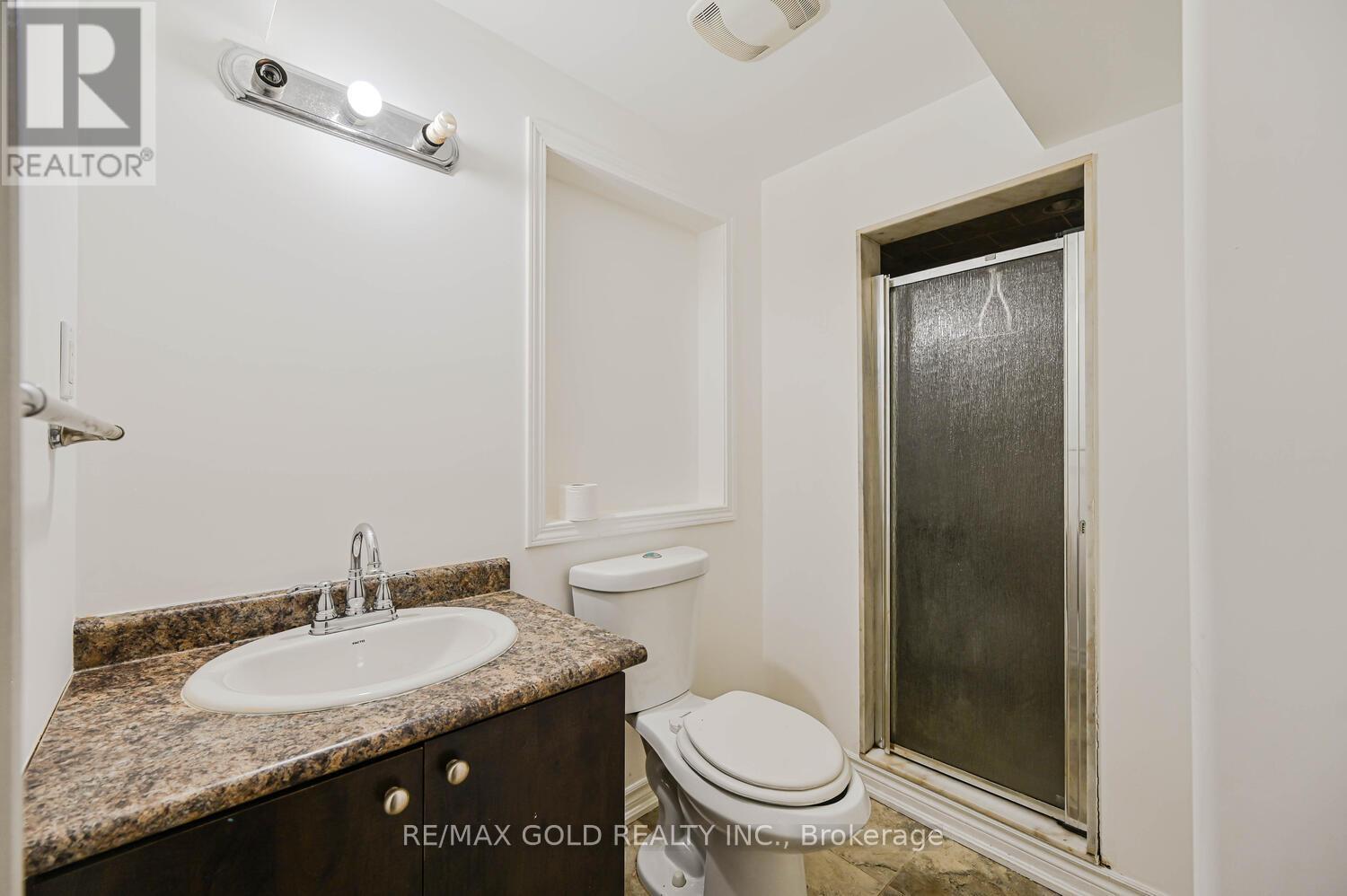 6 Verona Drive, Brampton, Ontario  L6P 1L2 - Photo 40 - W12610440