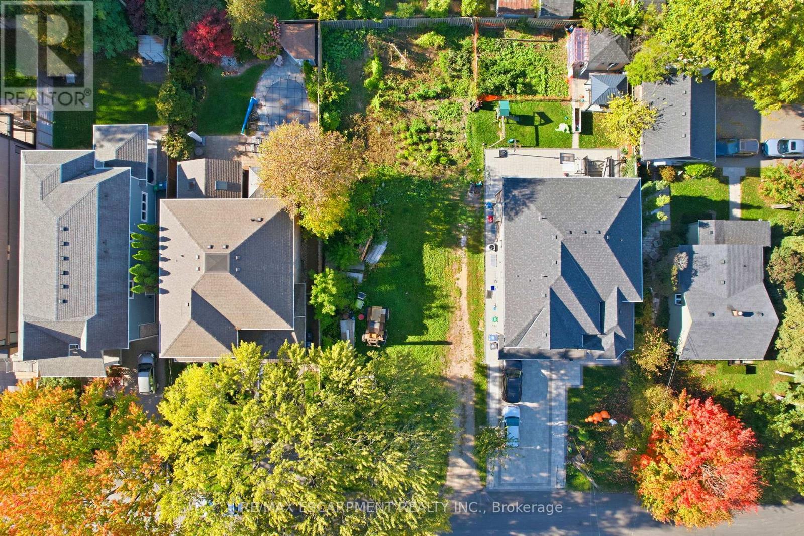 75 Troy Street, Mississauga, Ontario  L5G 1S6 - Photo 19 - W12617306