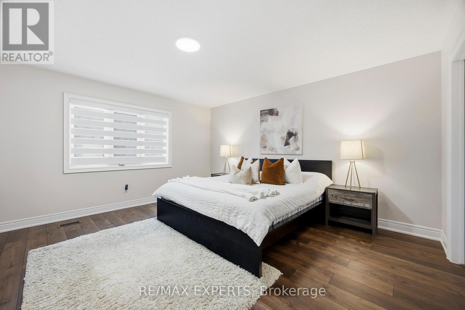 1328 Restivo Lane, Milton, Ontario  L9E 1J9 - Photo 12 - W12617316