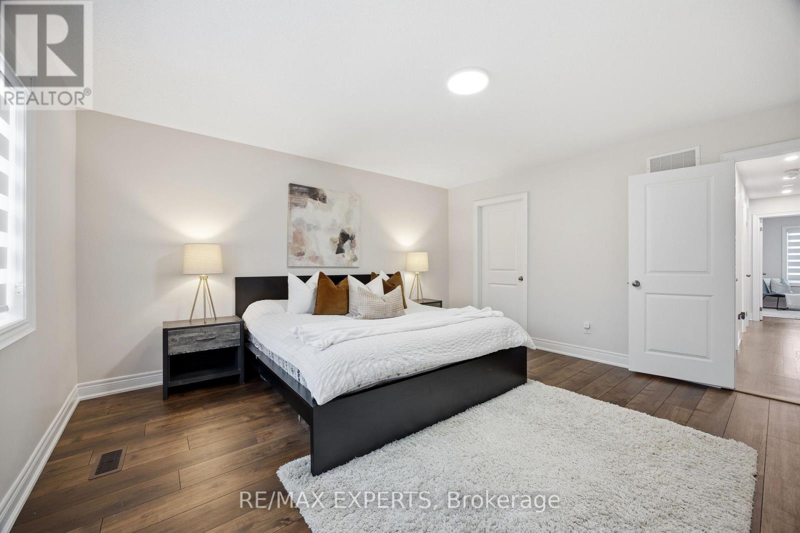 1328 Restivo Lane, Milton, Ontario  L9E 1J9 - Photo 13 - W12617316