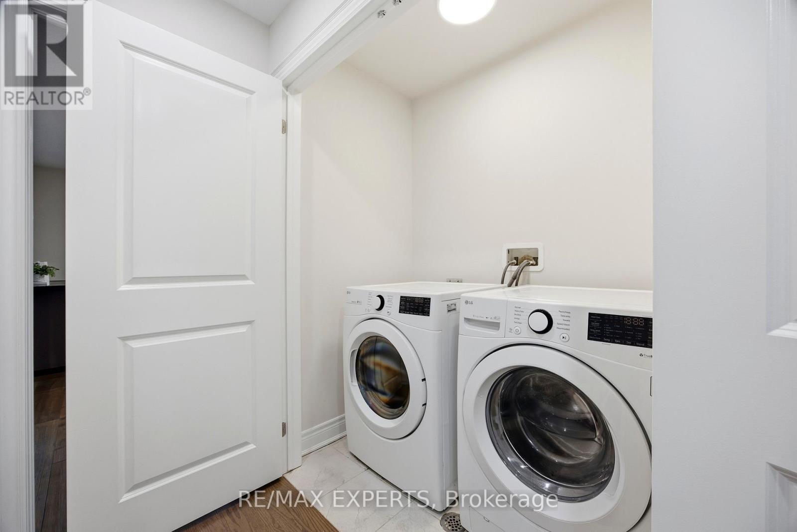 1328 Restivo Lane, Milton, Ontario  L9E 1J9 - Photo 20 - W12617316