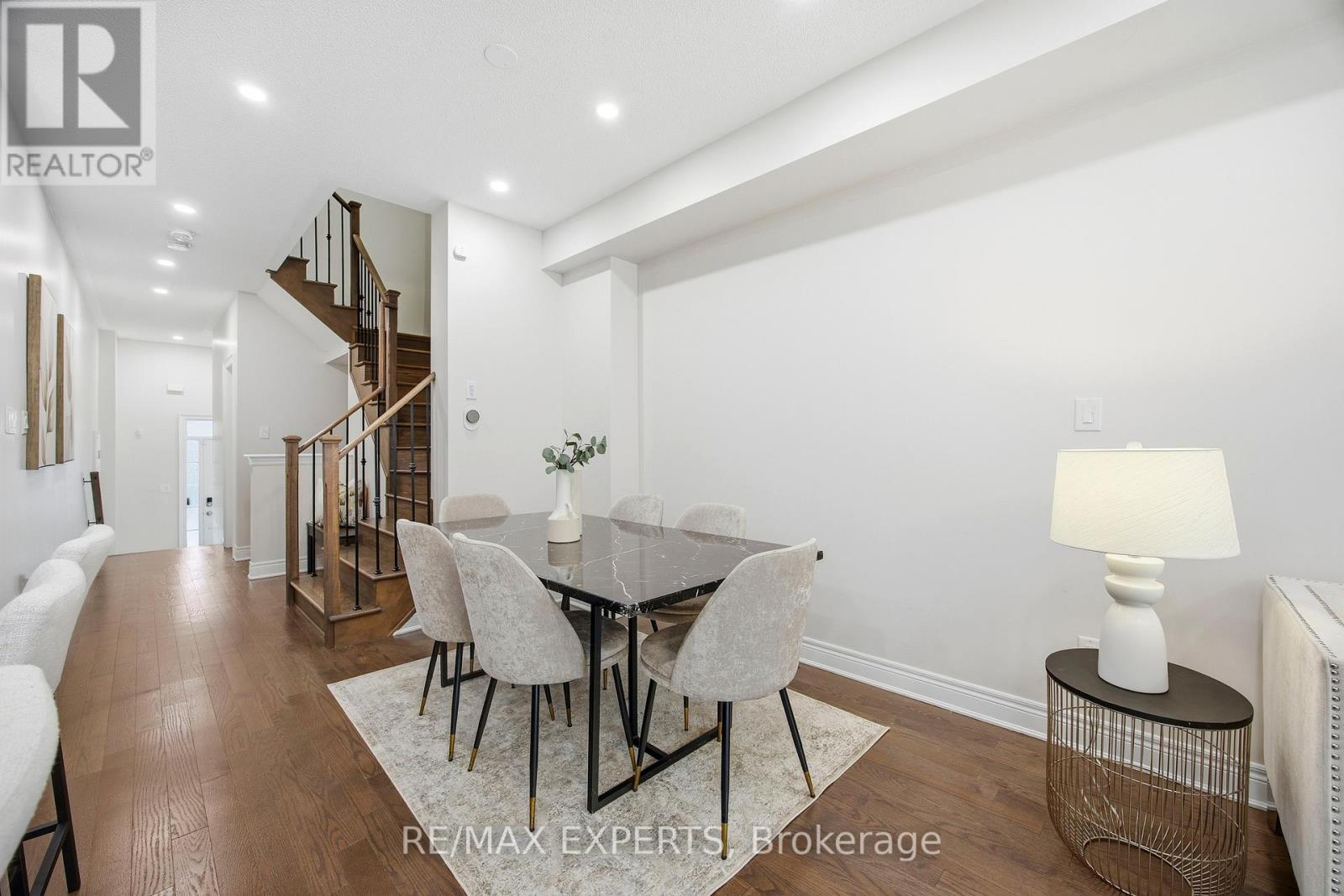 1328 Restivo Lane, Milton, Ontario  L9E 1J9 - Photo 5 - W12617316