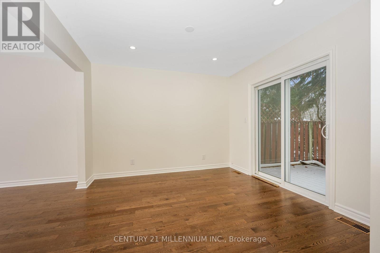 25 Davenport Crescent, Brampton, Ontario  L6T 3L5 - Photo 13 - W12617330