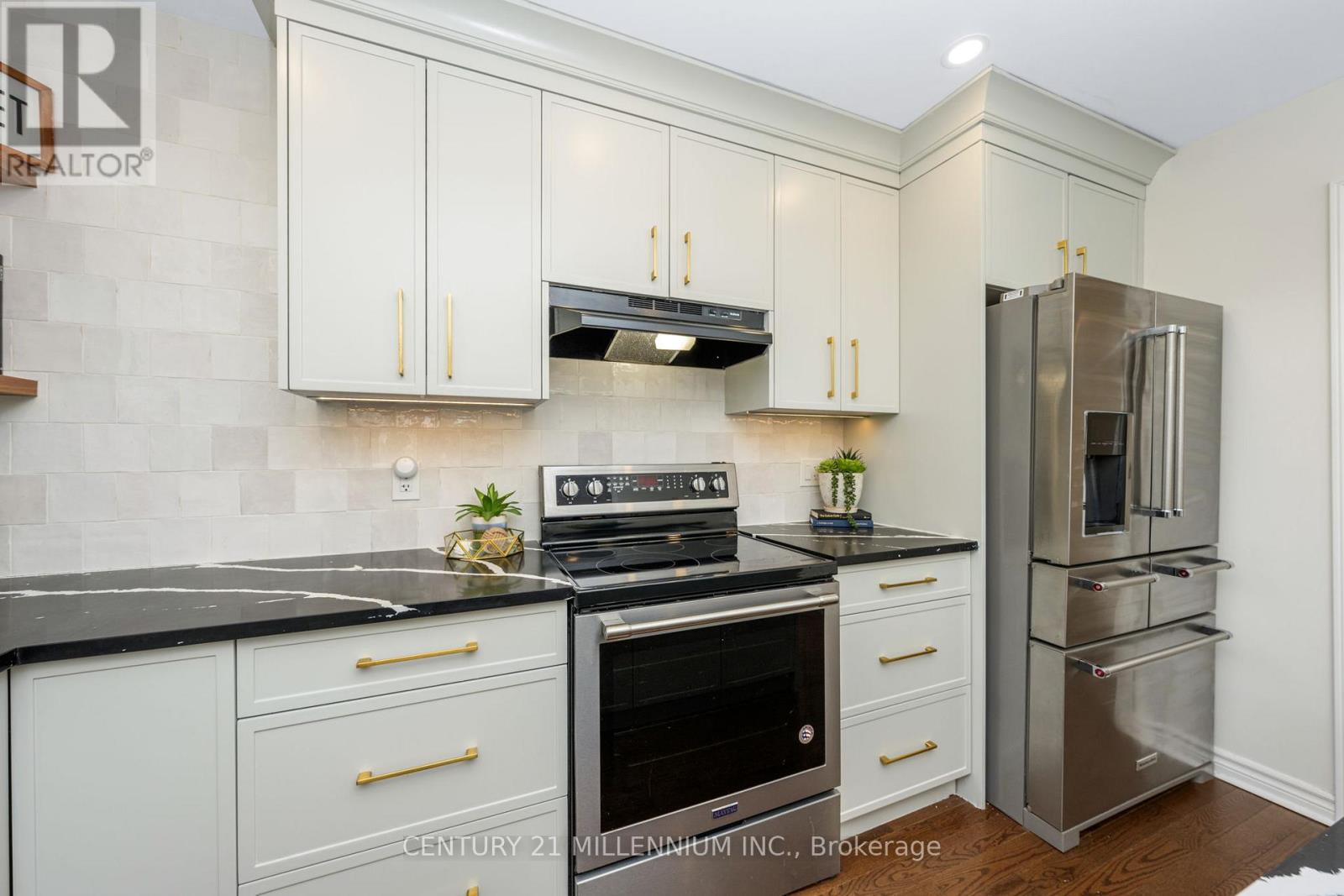 25 Davenport Crescent, Brampton, Ontario  L6T 3L5 - Photo 21 - W12617330