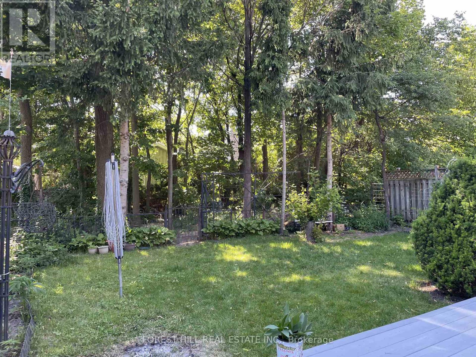 176 Golfview Road, London South, Ontario  N6C 5V4 - Photo 20 - X12611340