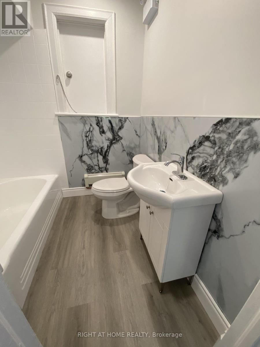 6 - 164 Park Street S, Hamilton, Ontario  L8P 3E8 - Photo 6 - X12617324