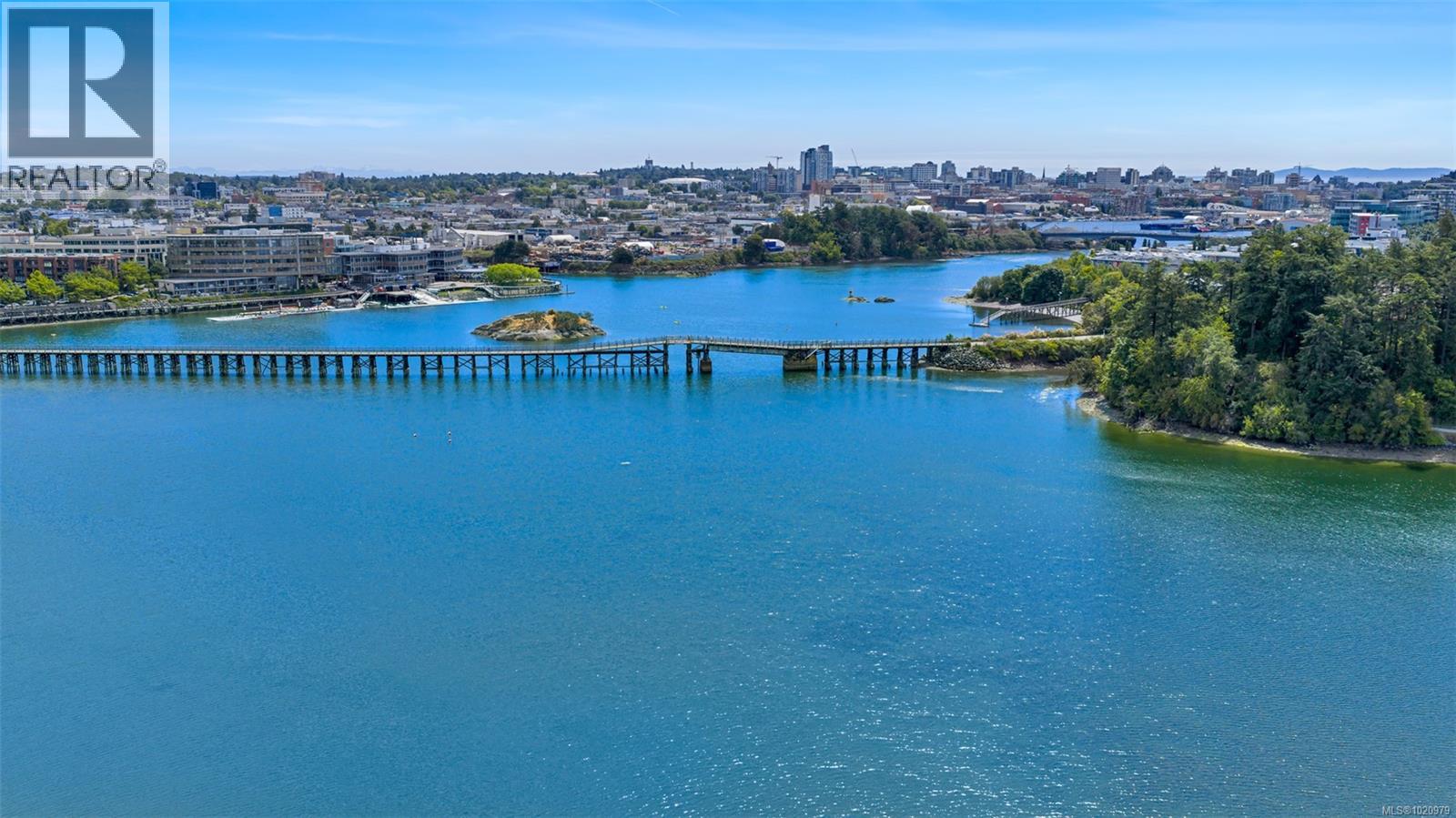 206 103 Gorge Rd E, Victoria, British Columbia