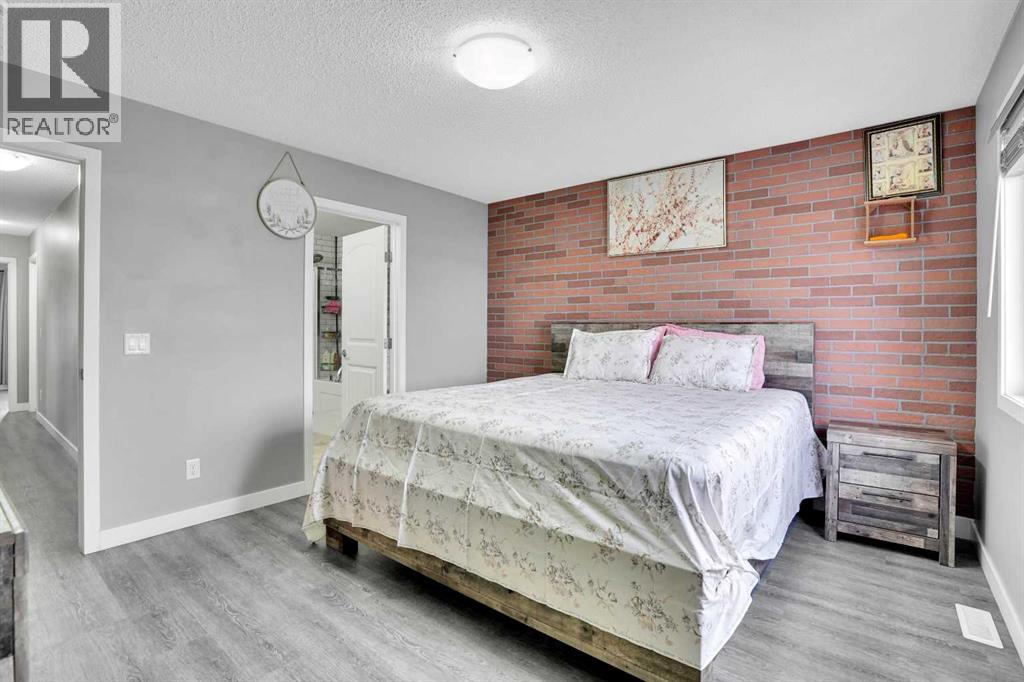100 Kingsbury Close Se, Airdrie, Alberta  T4A 0R3 - Photo 22 - A2274360