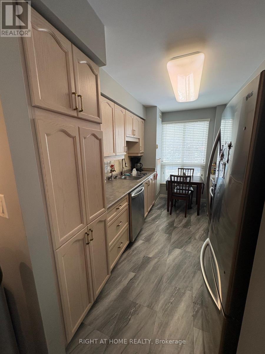 106 - 90 Dean Avenue, Barrie, Ontario  L4N 0M3 - Photo 36 - S12615686