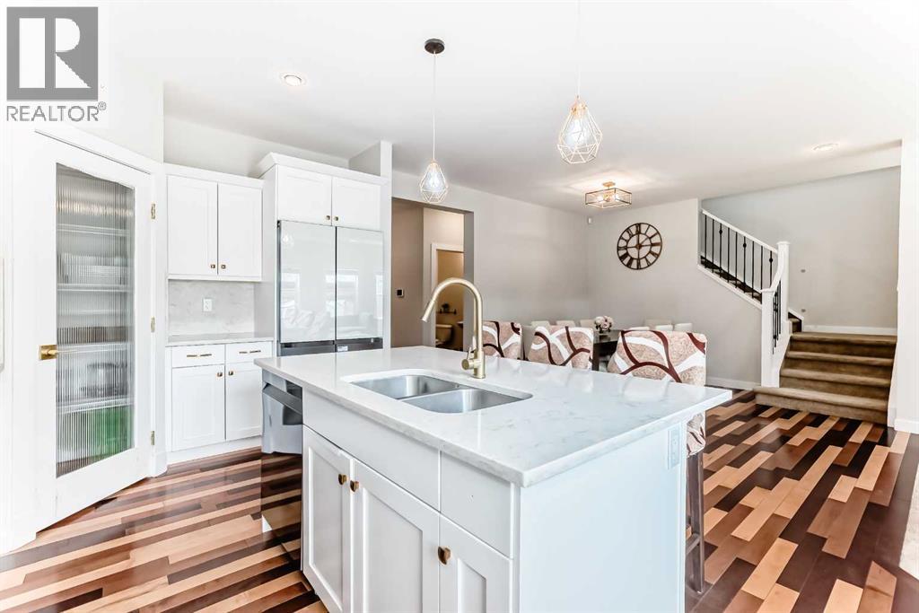 210 Copperleaf Bay Se, Calgary, Alberta  T2Z 0J1 - Photo 6 - A2261753