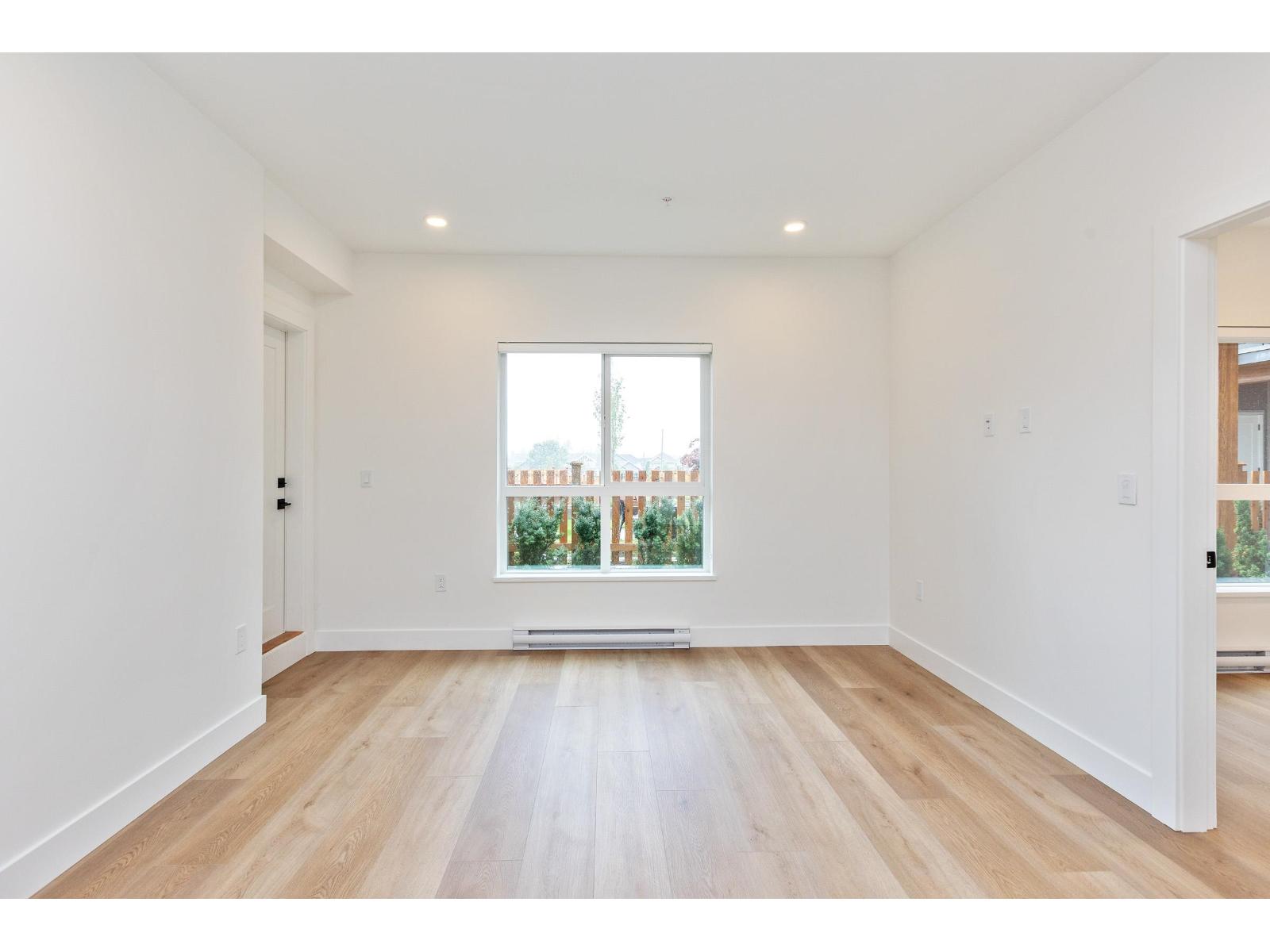 114 20282 72b Avenue, Langley, British Columbia  V2Y 1T9 - Photo 6 - R3073323