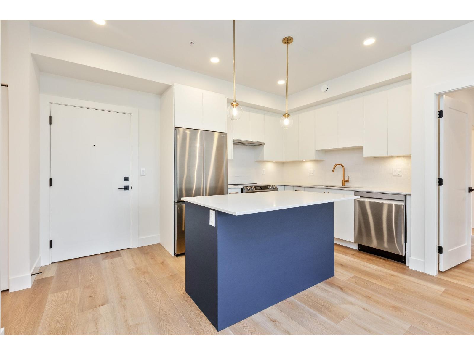 114 20282 72b Avenue, Langley, British Columbia  V2Y 1T9 - Photo 3 - R3073323