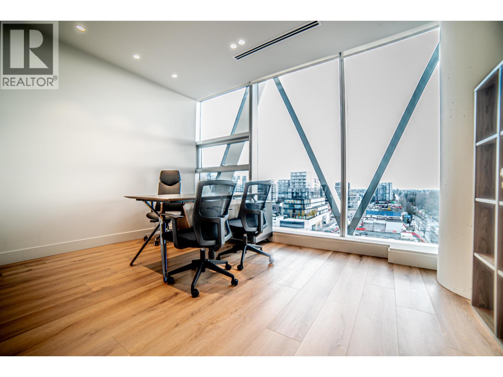 1015 6388 No. 3 Road, Richmond, British Columbia  V6Y 0L4 - Photo 8 - C8074448