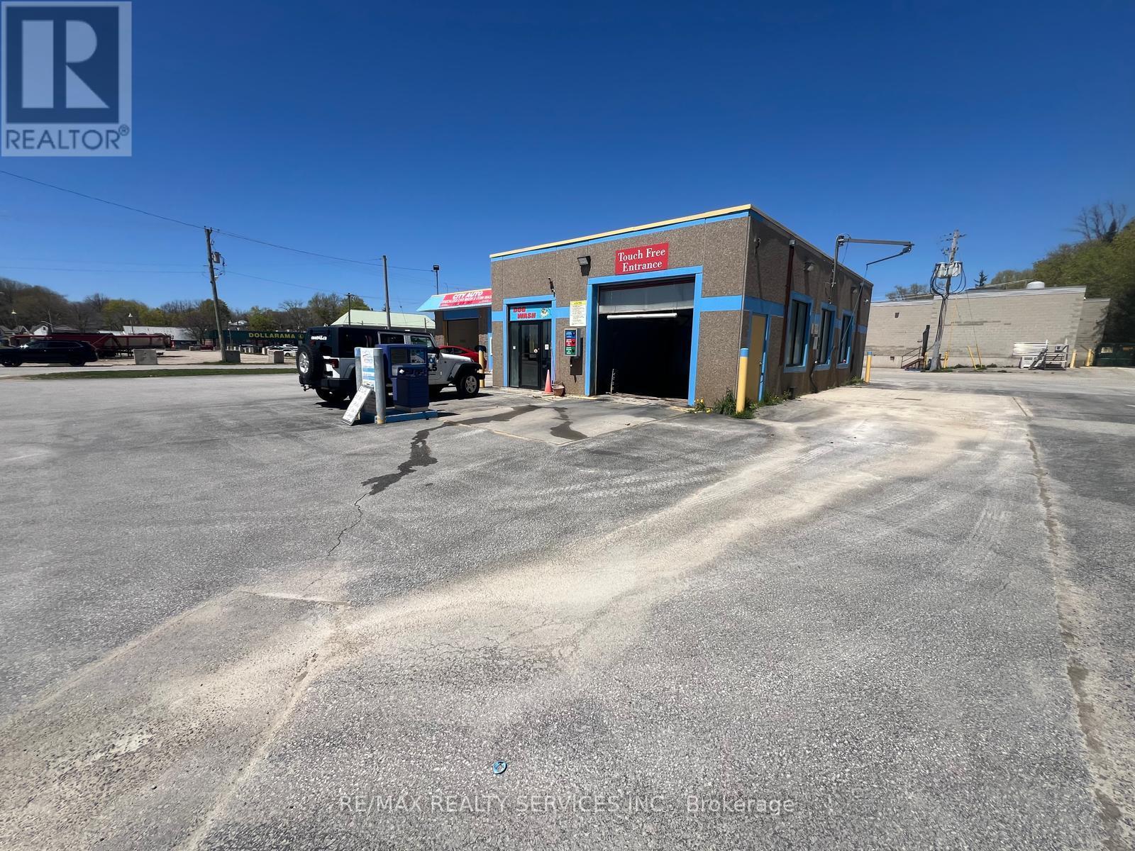 99 David Street, North Huron, Ontario  N0G 2W0 - Photo 5 - X12615844