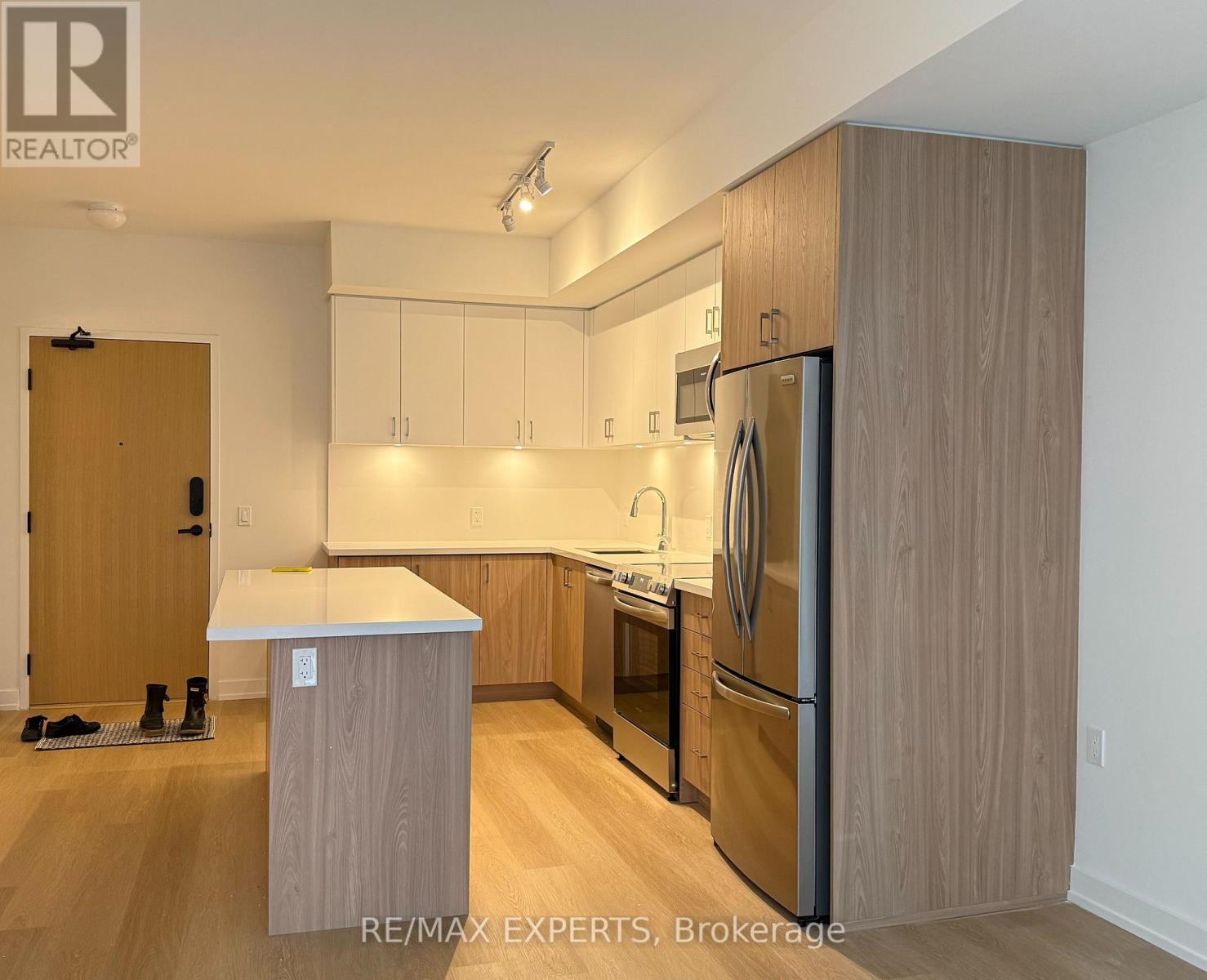 256 - 333 Sunseeker Avenue, Innisfil, Ontario  L9S 1N2 - Photo 10 - N12569266