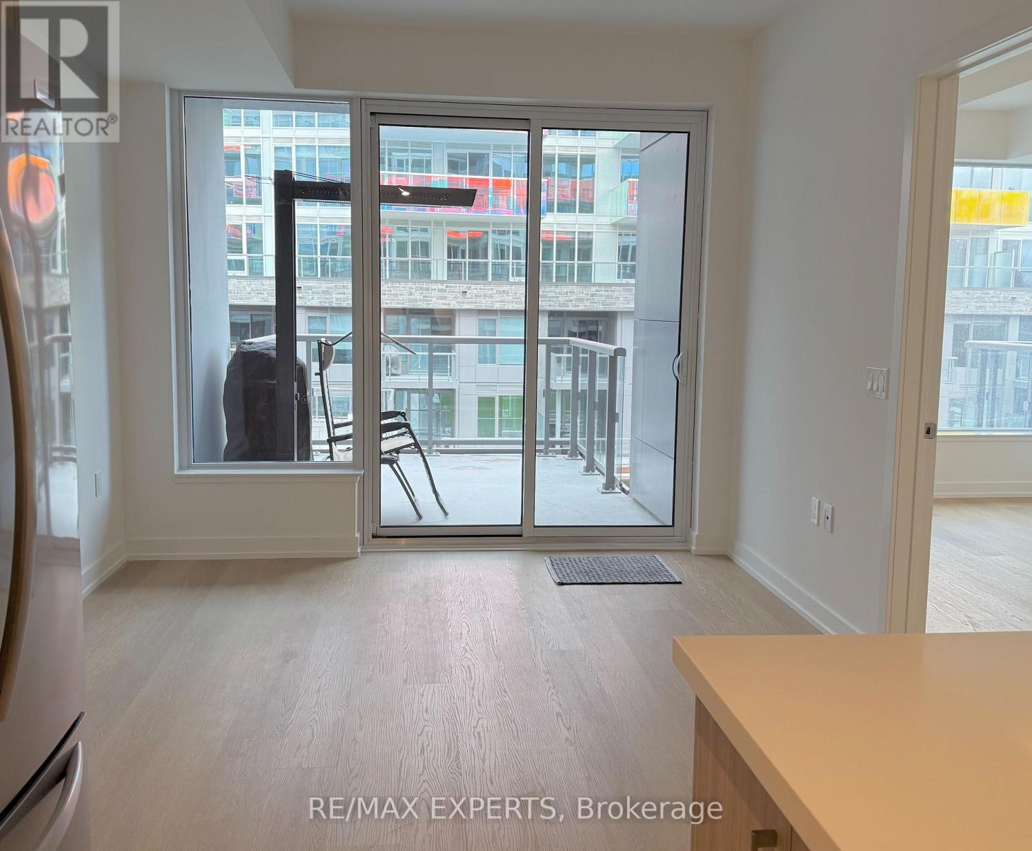 256 - 333 Sunseeker Avenue, Innisfil, Ontario  L9S 1N2 - Photo 7 - N12569266