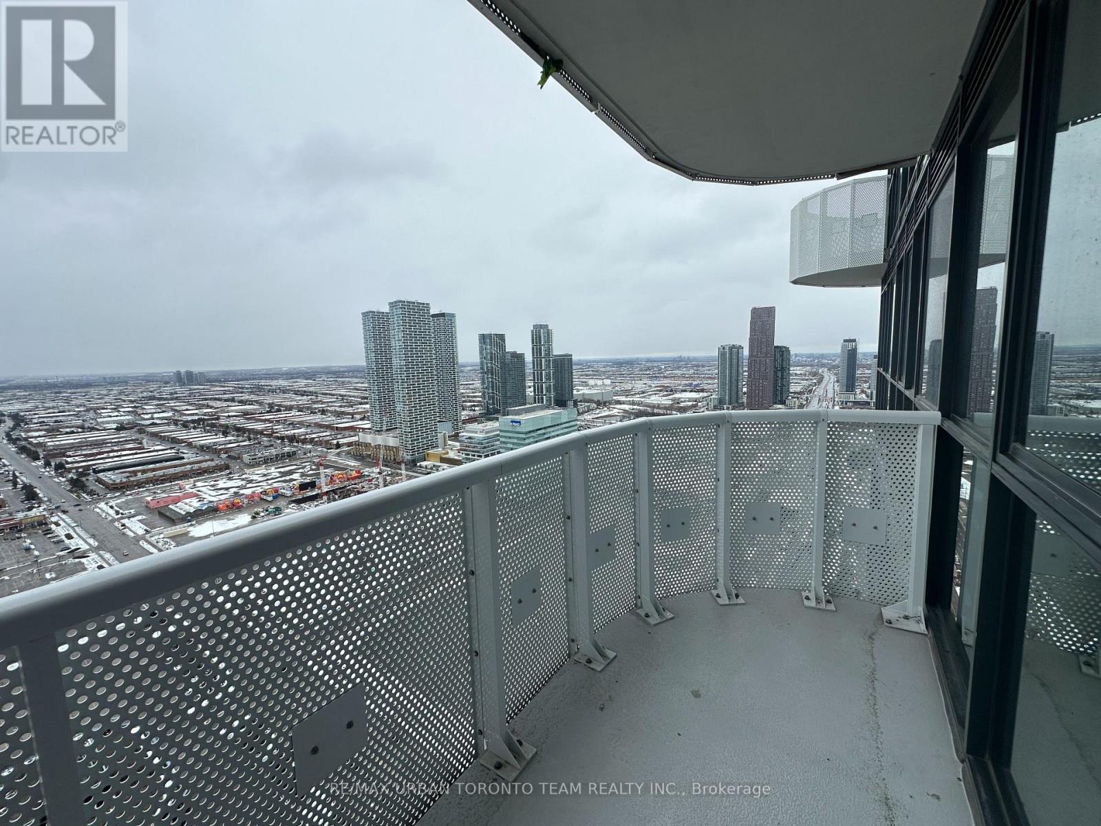 4105 - 8 Interchange Way, Vaughan, Ontario  L4K 5Z7 - Photo 13 - N12617346