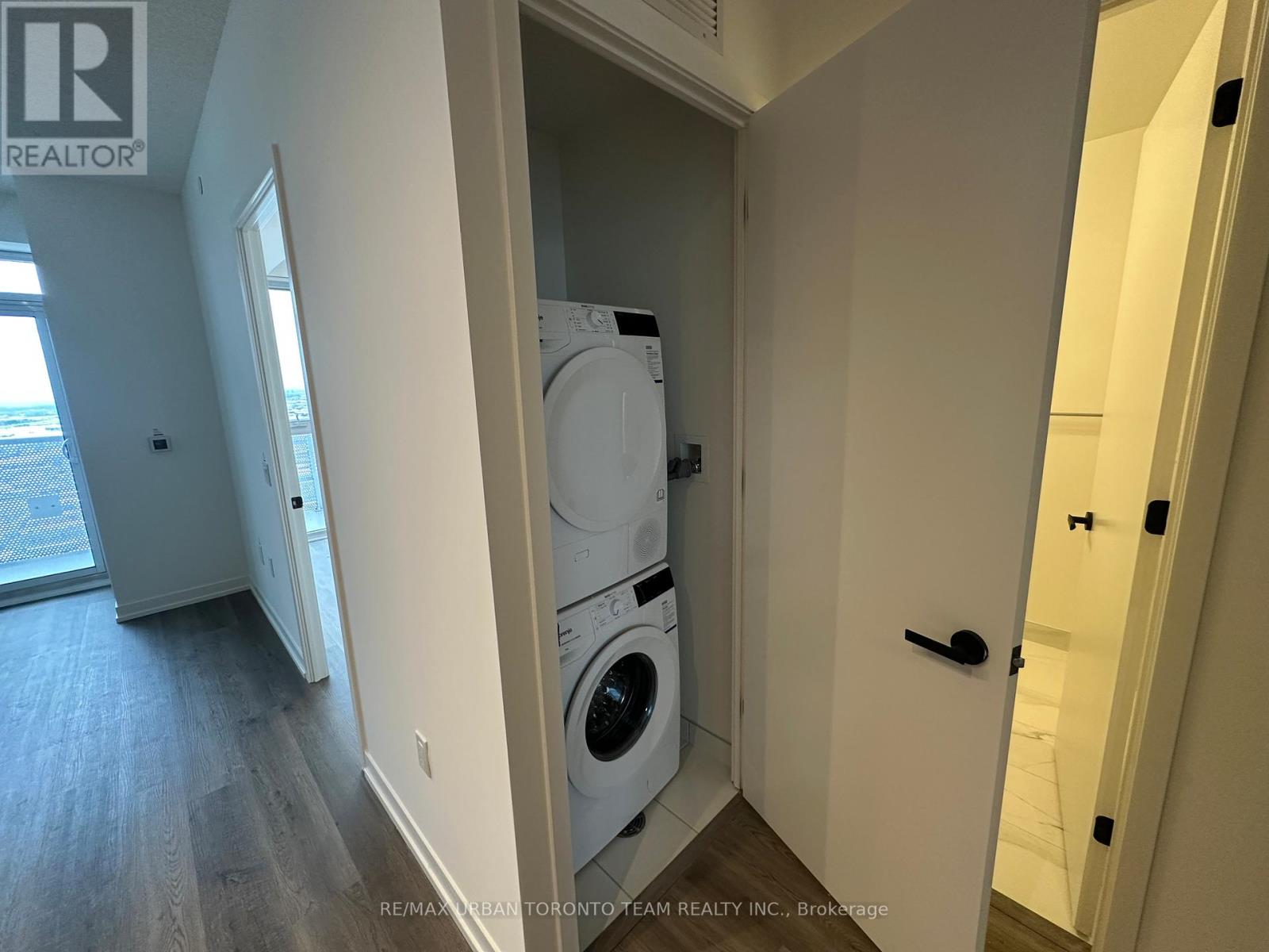 4105 - 8 Interchange Way, Vaughan, Ontario  L4K 5Z7 - Photo 18 - N12617346