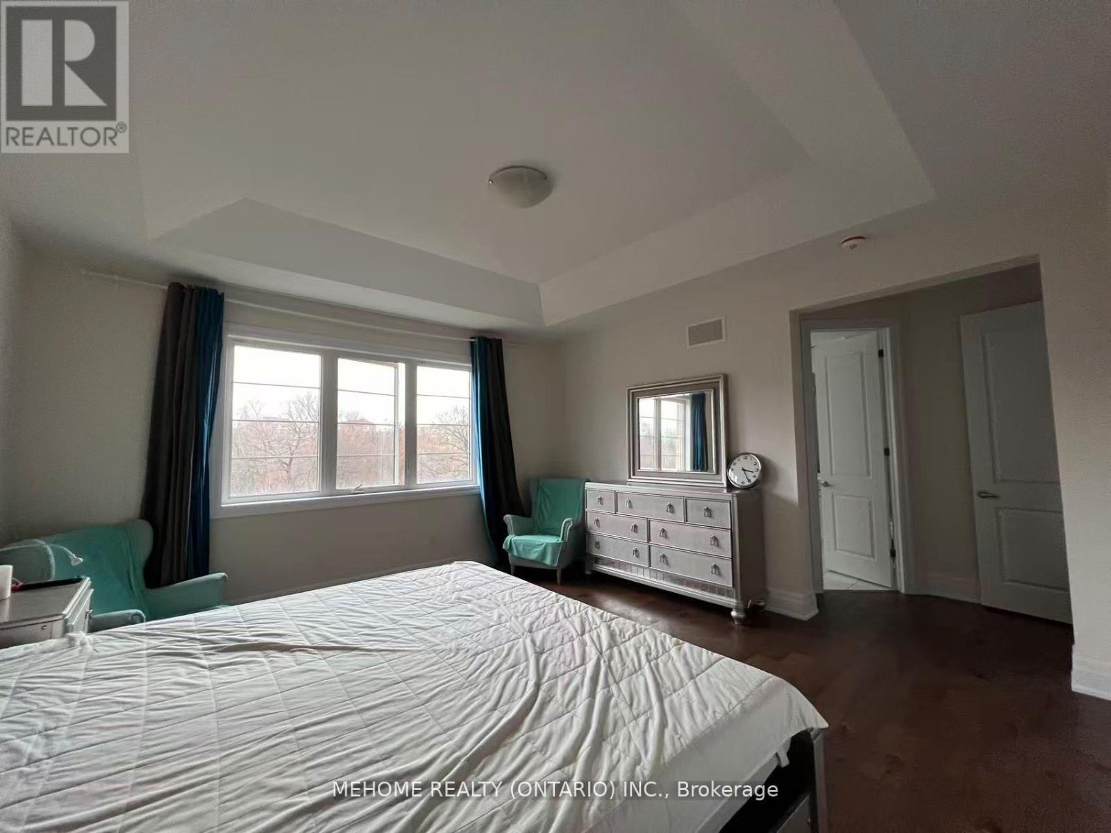 51 Bridgepointe Court, Aurora, Ontario  L4G 3H8 - Photo 19 - N12617356