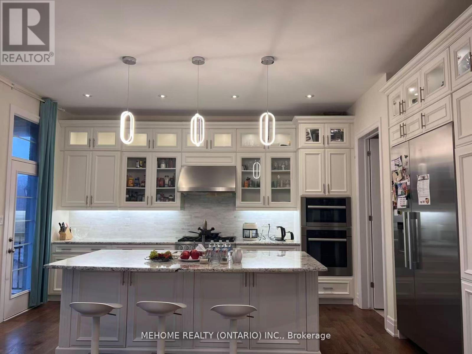 51 Bridgepointe Court, Aurora, Ontario  L4G 3H8 - Photo 20 - N12617356