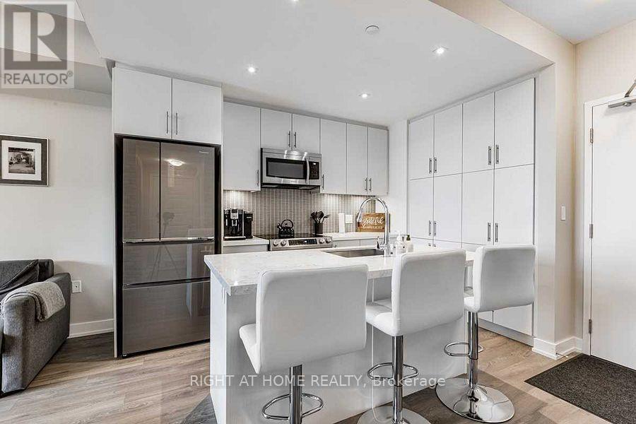 403 - 375 Sea Ray Avenue, Innisfil, Ontario  L9S 0M3 - Photo 3 - N12617362