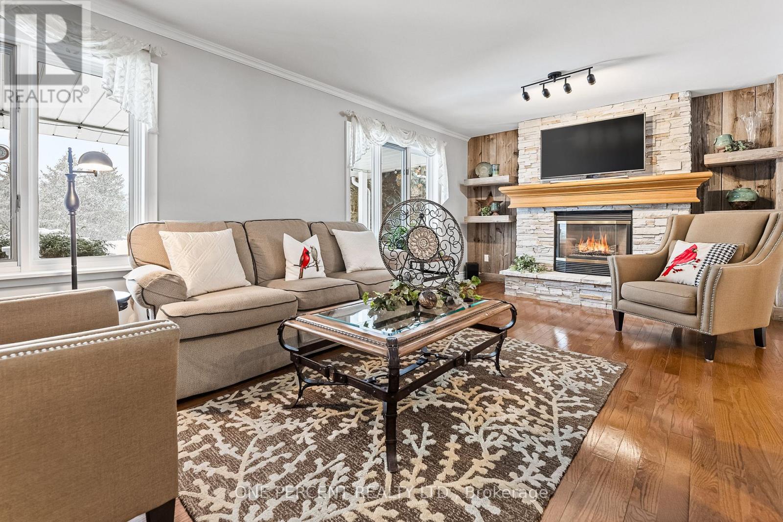 18234 Mississauga Road, Caledon, Ontario  L7K 1M2 - Photo 10 - W12617348