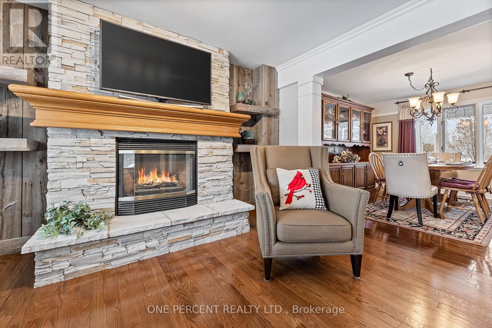 18234 Mississauga Road, Caledon, Ontario  L7K 1M2 - Photo 11 - W12617348