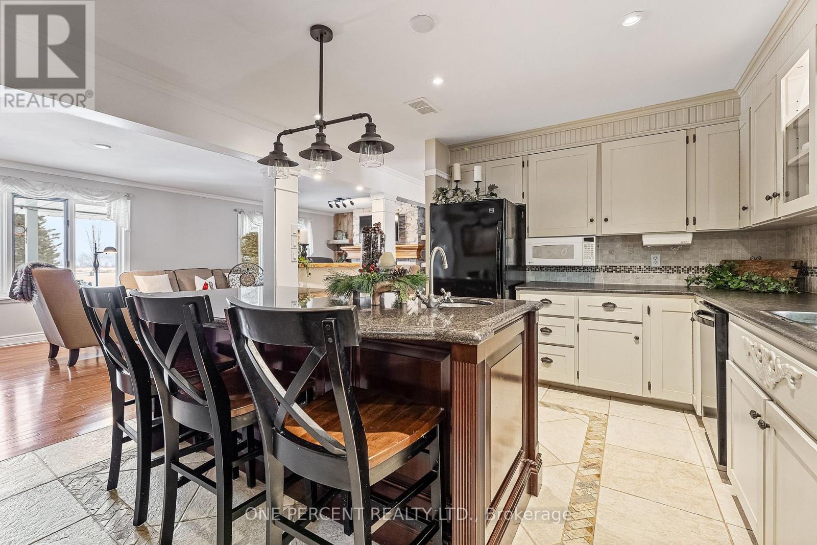 18234 Mississauga Road, Caledon, Ontario  L7K 1M2 - Photo 18 - W12617348