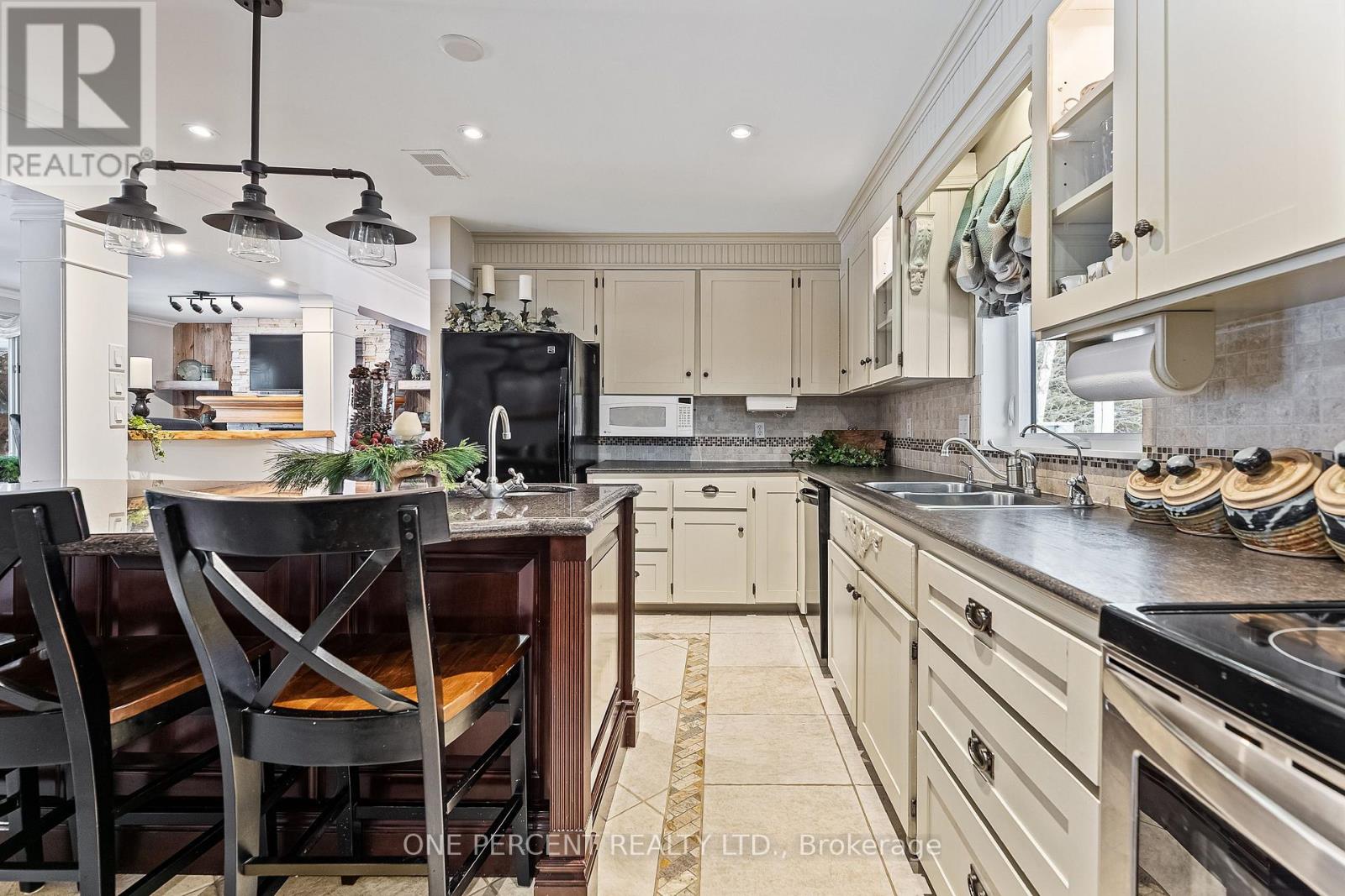 18234 Mississauga Road, Caledon, Ontario  L7K 1M2 - Photo 20 - W12617348