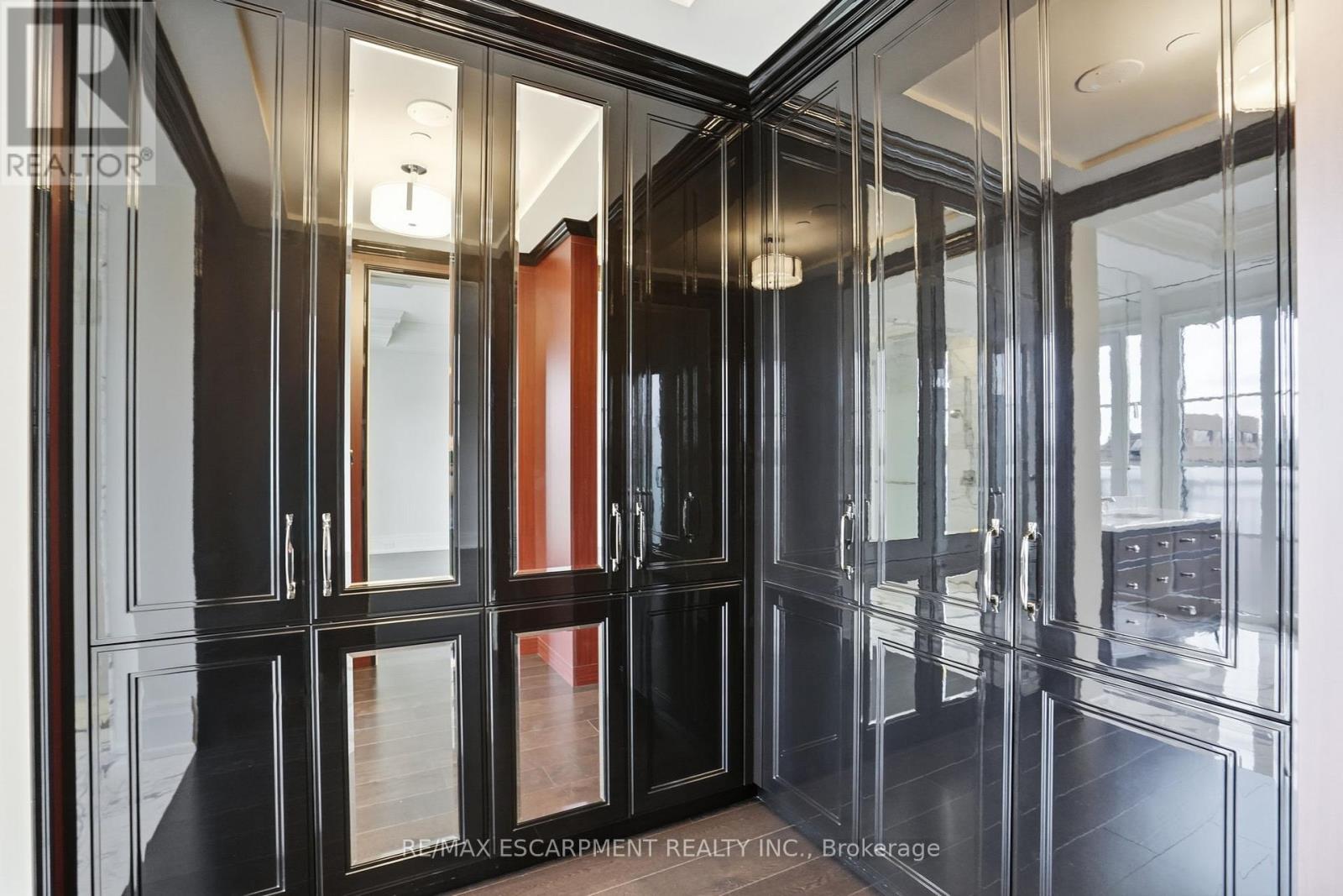 312 - 300 Randall Street, Oakville, Ontario  L6J 0G2 - Photo 30 - W12617360