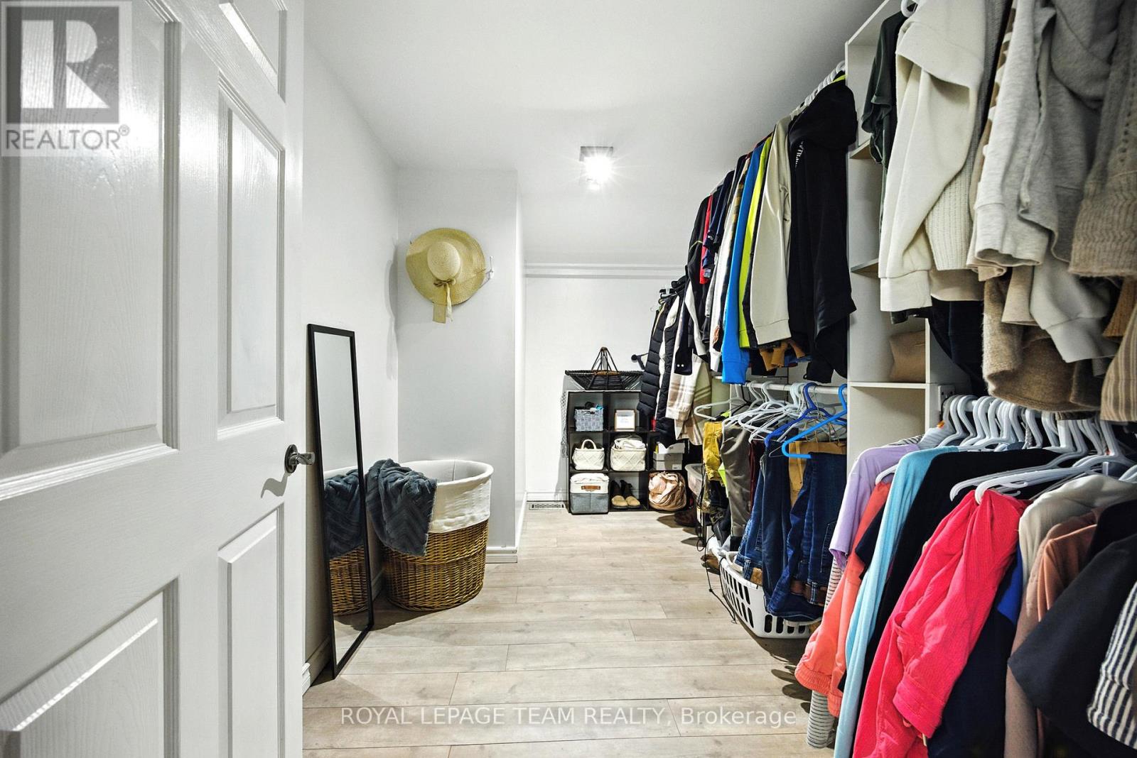 15 Main Street E, Merrickville-Wolford, Ontario  K0G 1G0 - Photo 26 - X12617372