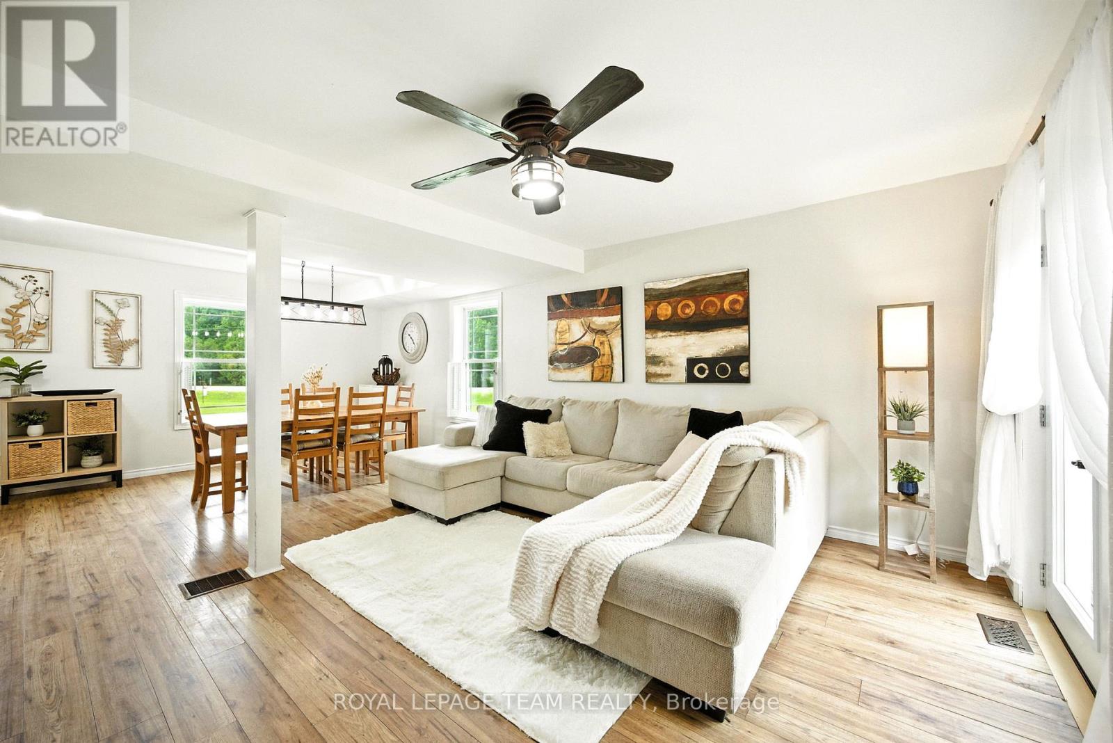 15 Main Street E, Merrickville-Wolford, Ontario  K0G 1G0 - Photo 8 - X12617372