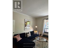 200 - 678 HURON STREET, Toronto, Ontario