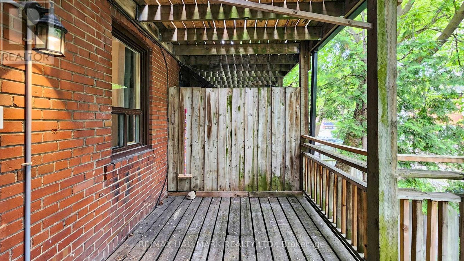 215 Kingston Road, Toronto, Ontario M4L 1T5 - Photo 6 - E12617406