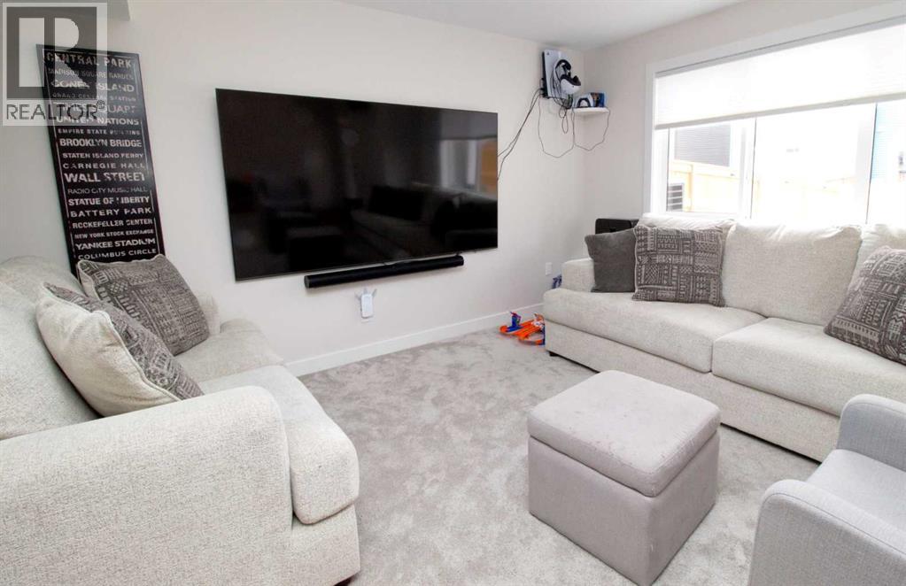 103 Sunrise Common, Cochrane, Alberta  T4C 2S2 - Photo 33 - A2247966