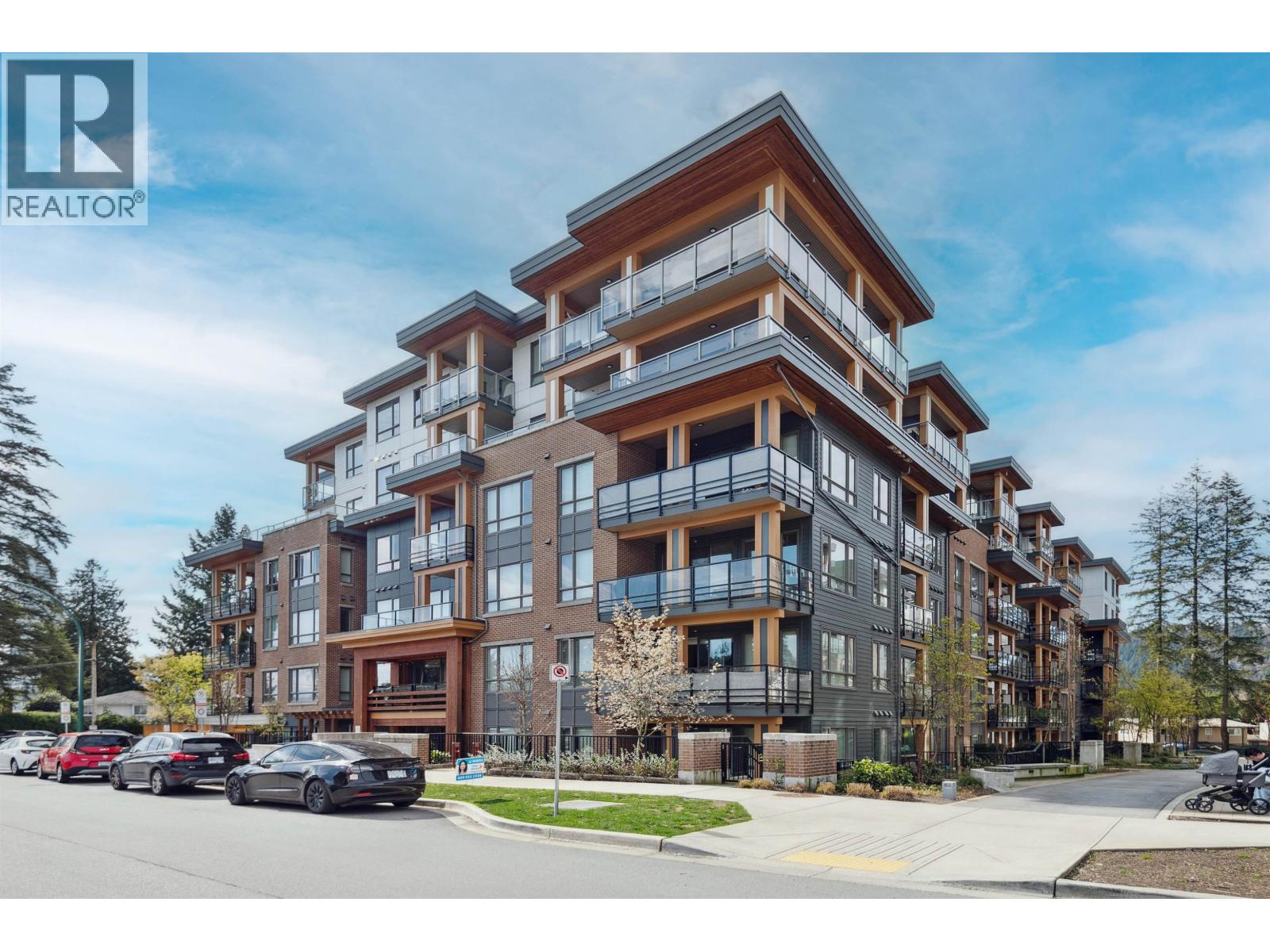 225 721 ANSKAR COURT, Coquitlam, British Columbia