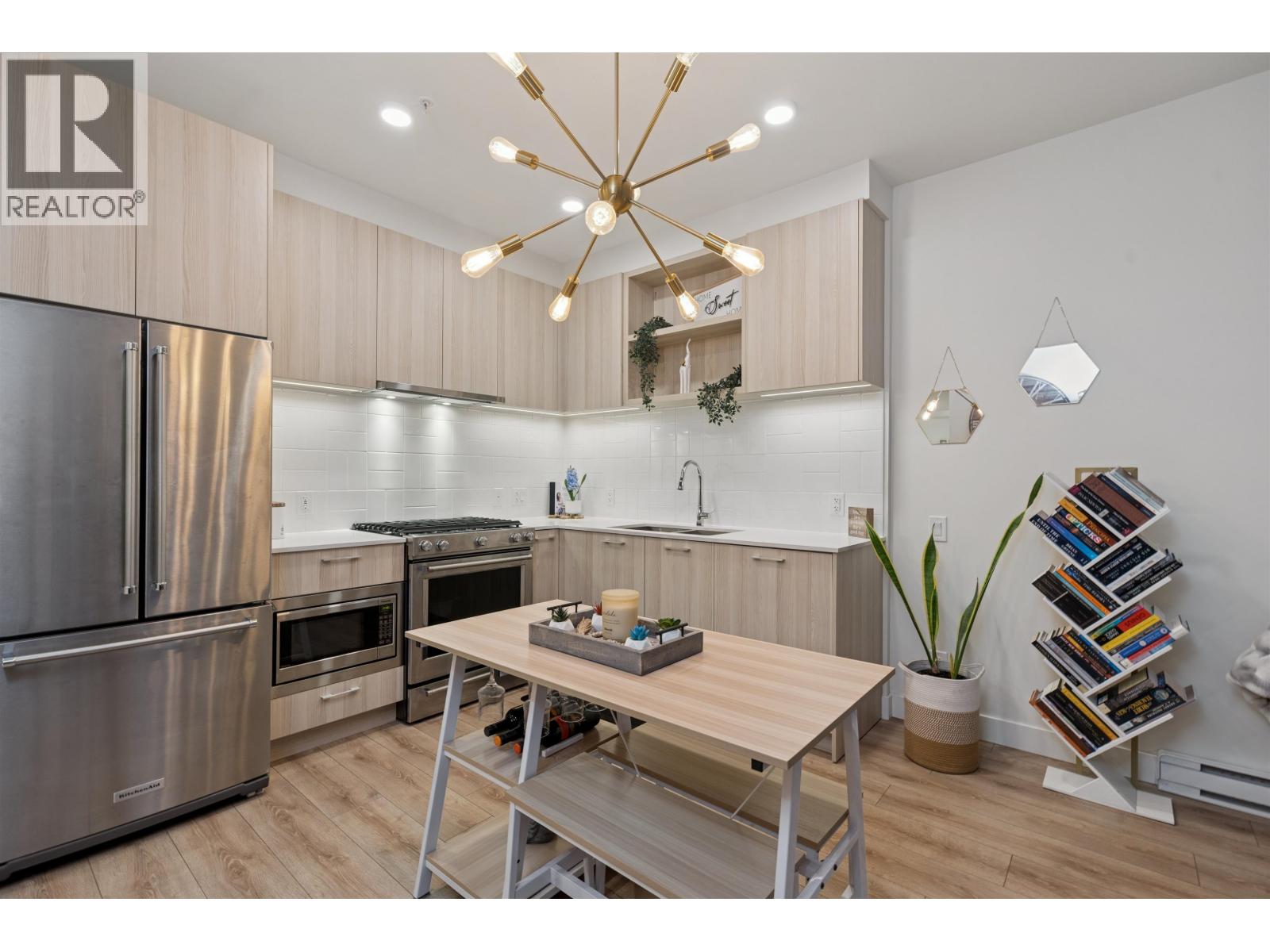 225 721 Anskar Court, Coquitlam, British Columbia  V3J 0L4 - Photo 9 - R3073291