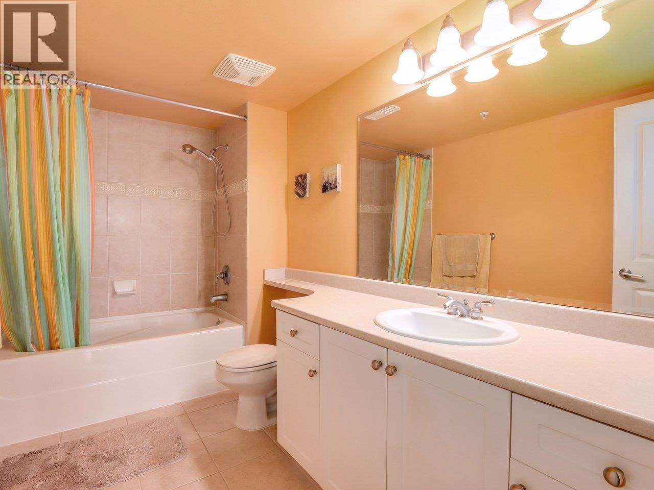 702 615 Hamilton Street, New Westminster, British Columbia  V3M 7A7 - Photo 23 - R3054452