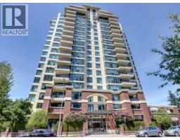 702 615 HAMILTON STREET, New Westminster, British Columbia