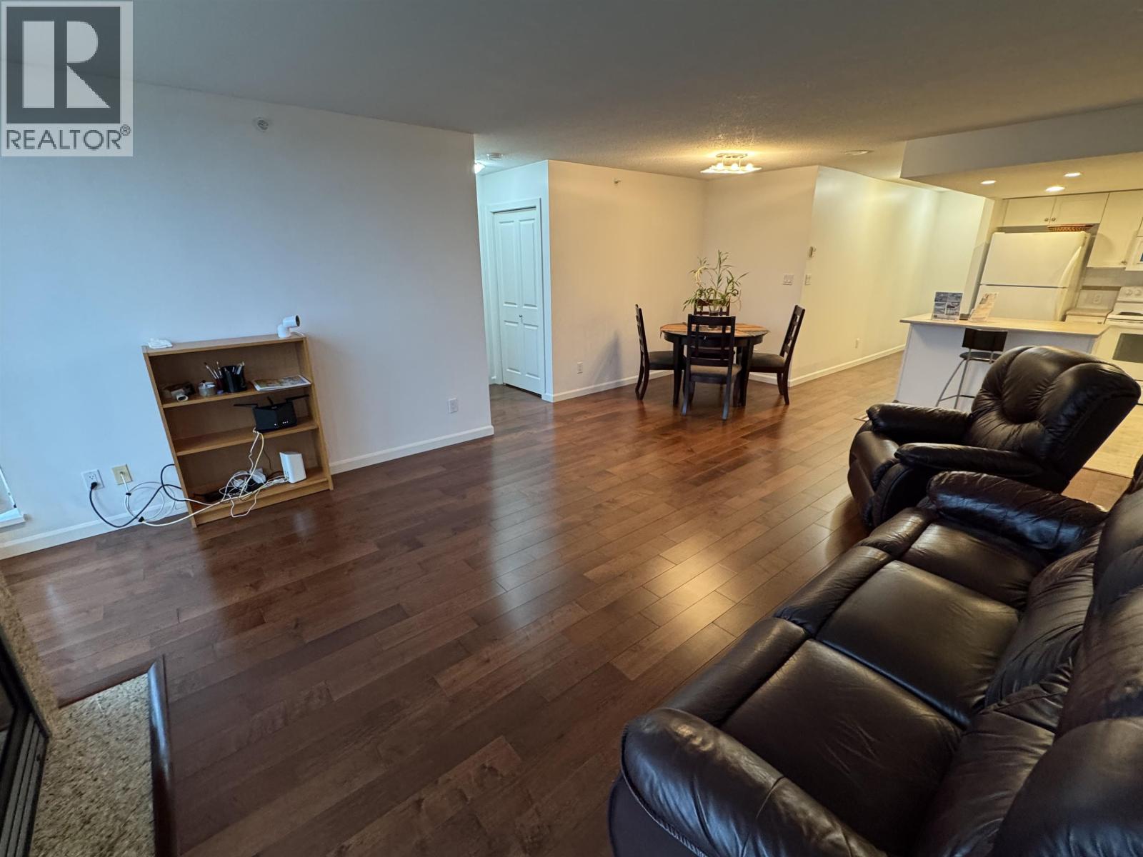 702 615 Hamilton Street, New Westminster, British Columbia  V3M 7A7 - Photo 10 - R3054452