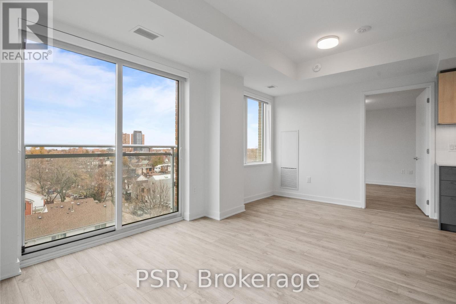 703 - 299 Campbell Avenue, Toronto, Ontario M6P 3V7 - Photo 5 - W12617368