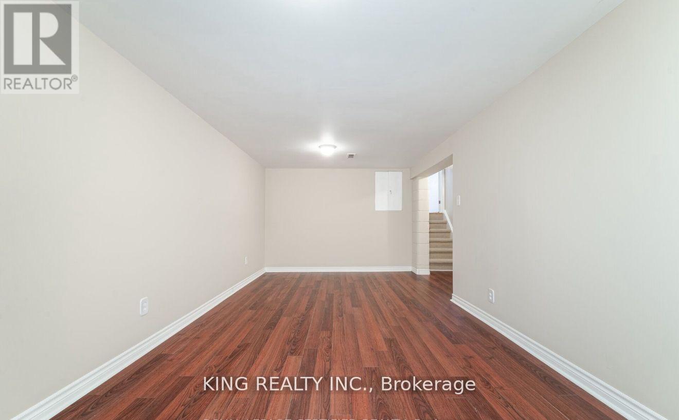 43 Grange Drive, Brampton, Ontario L6X 2H1 - Photo 12 - W12617374