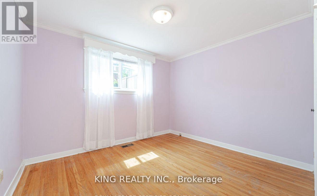 43 Grange Drive, Brampton, Ontario L6X 2H1 - Photo 16 - W12617374