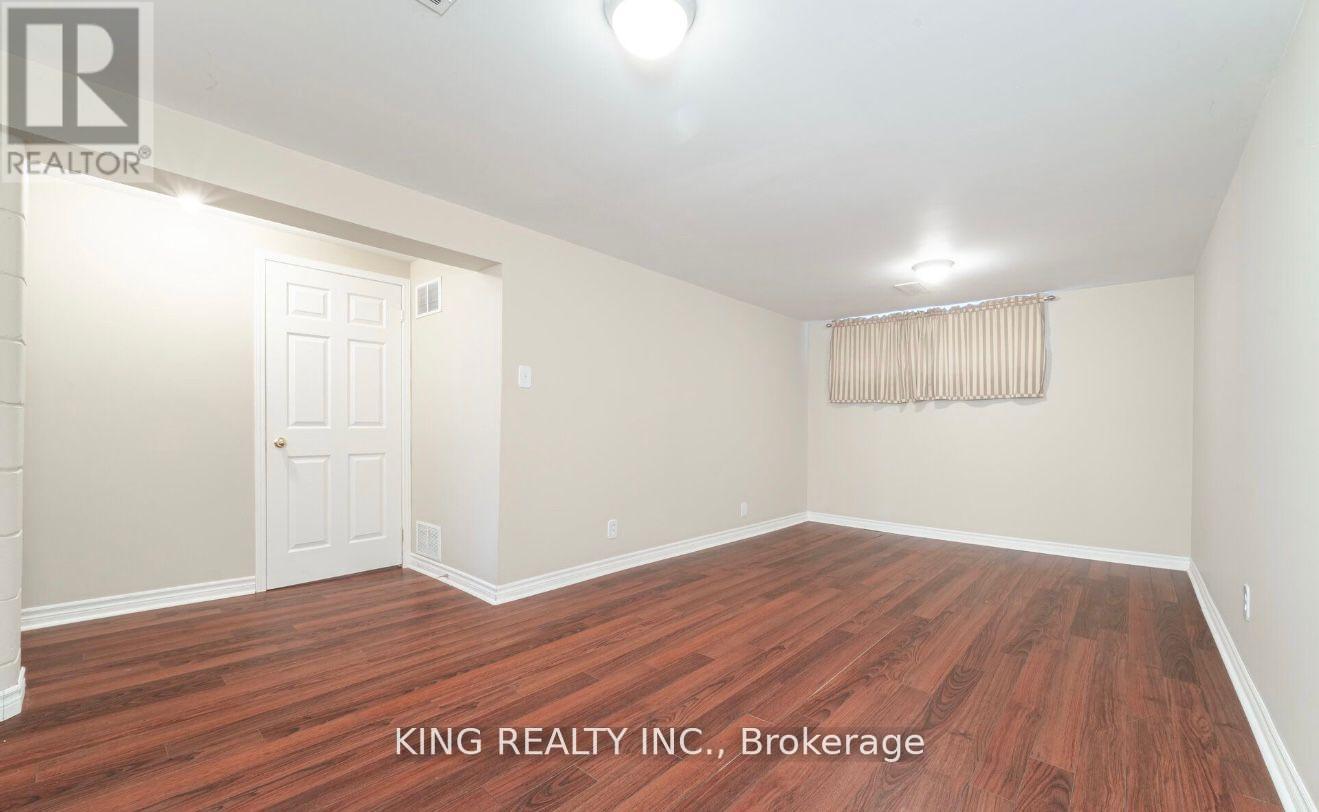 43 Grange Drive, Brampton, Ontario L6X 2H1 - Photo 22 - W12617374