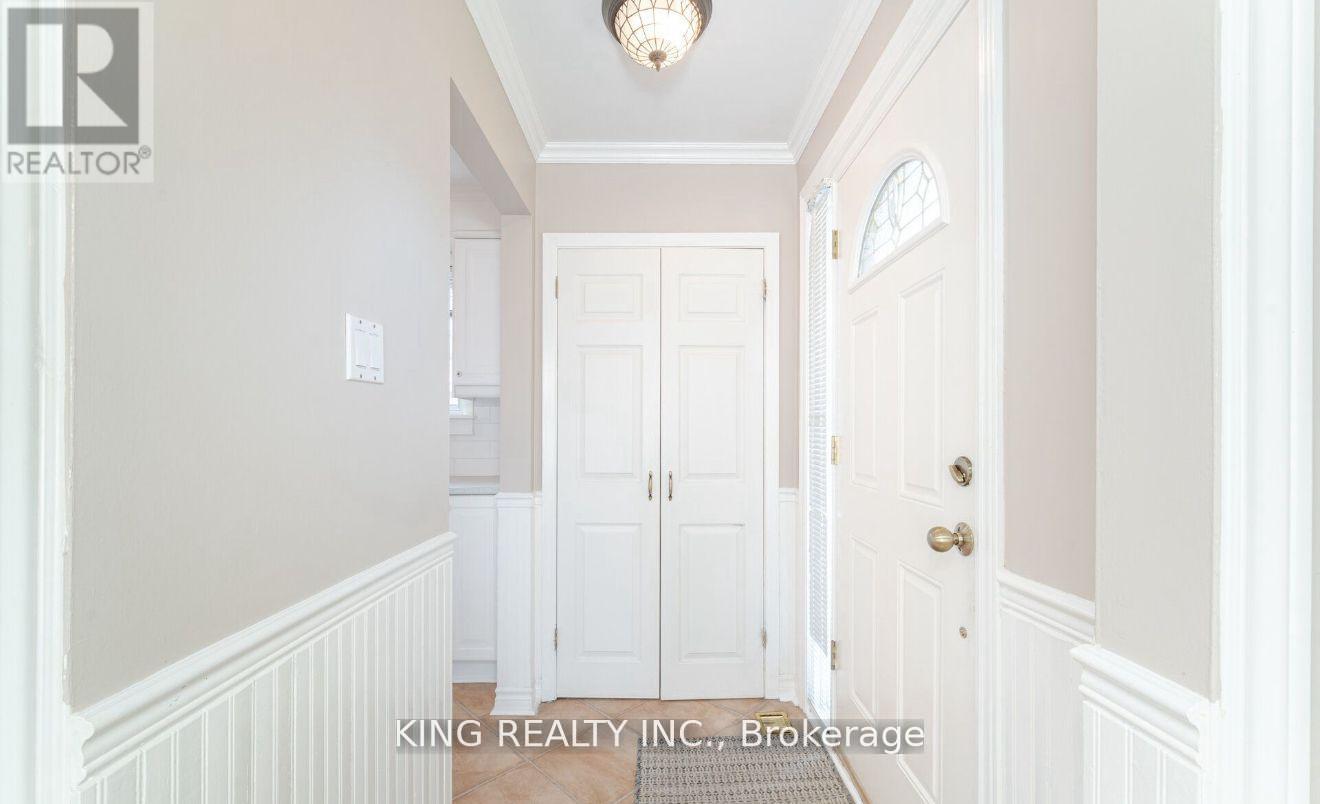 43 Grange Drive, Brampton, Ontario L6X 2H1 - Photo 33 - W12617374