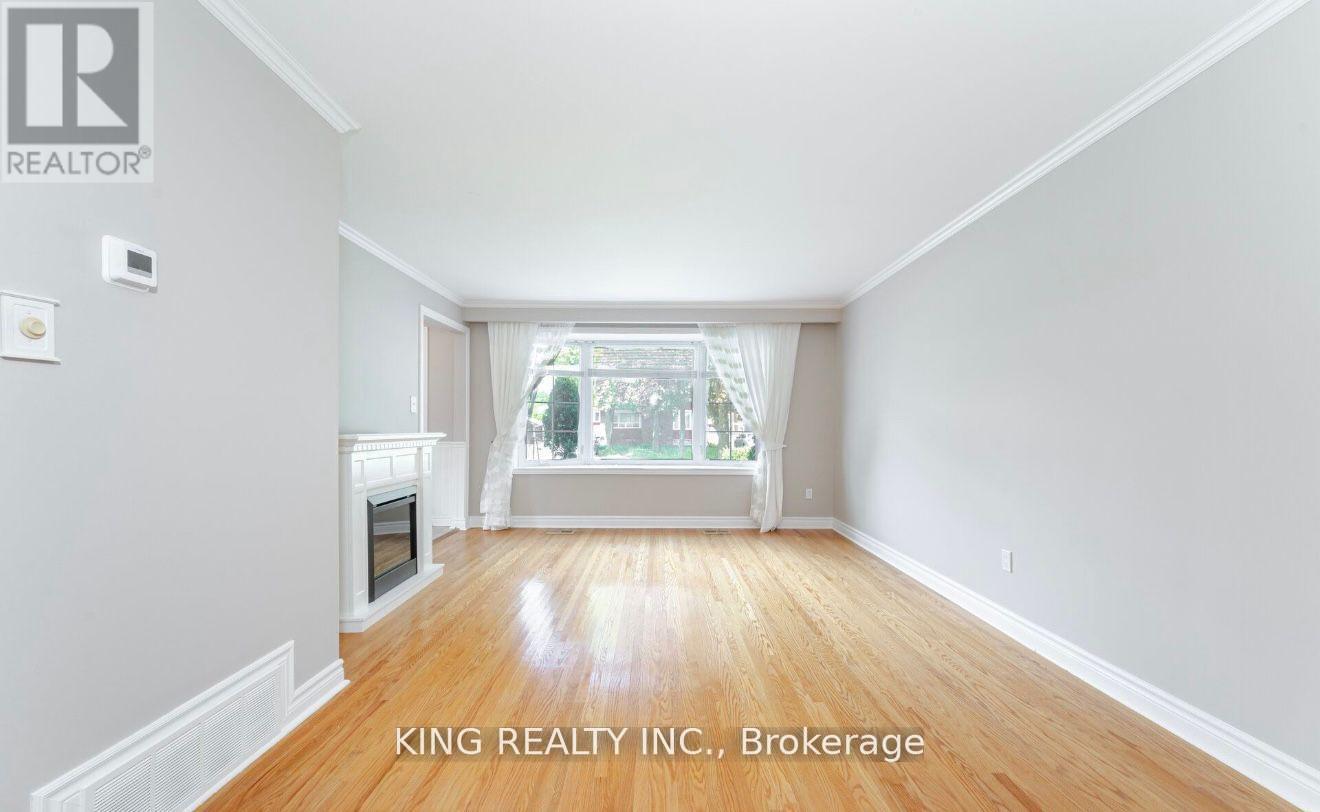 43 Grange Drive, Brampton, Ontario L6X 2H1 - Photo 34 - W12617374