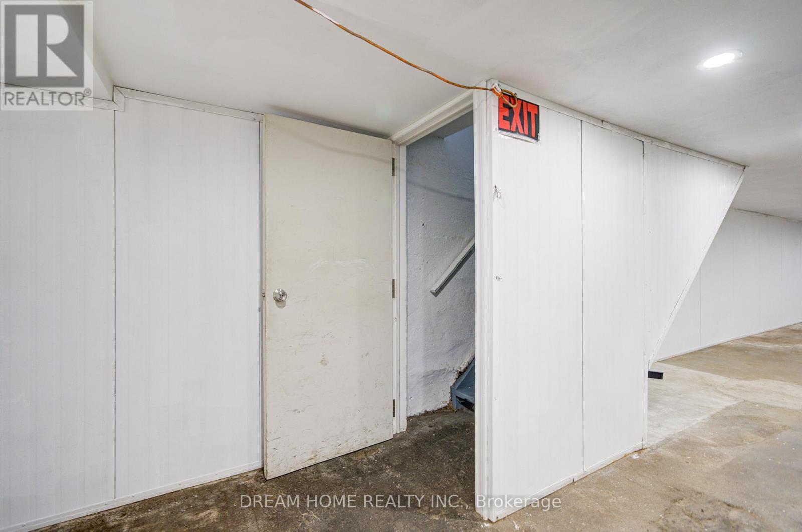 1015 - 1015 Weston Road, Toronto, Ontario M9N 0A2 - Photo 20 - W12617388