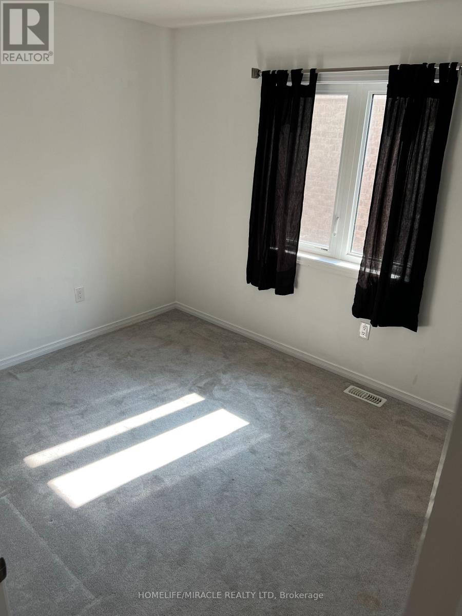 150 Golden Springs Drive, Brampton, Ontario L7A 4N7 - Photo 20 - W12617392