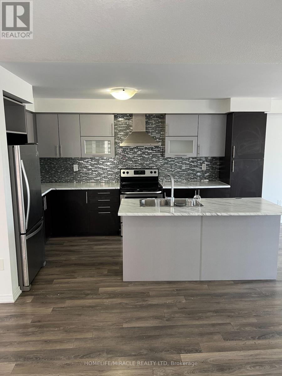 150 Golden Springs Drive, Brampton, Ontario L7A 4N7 - Photo 6 - W12617392